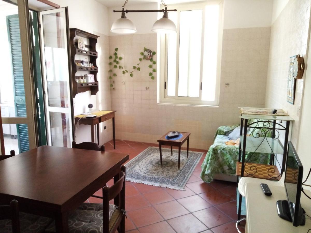 Apartamento The Sunny Place Nápoles Exterior foto
